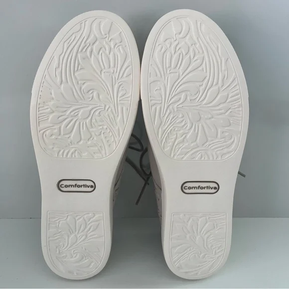 COMFORTIVA Thayer Apron Toe Leather Sneaker In Natural NEW - Picture 13 of 14